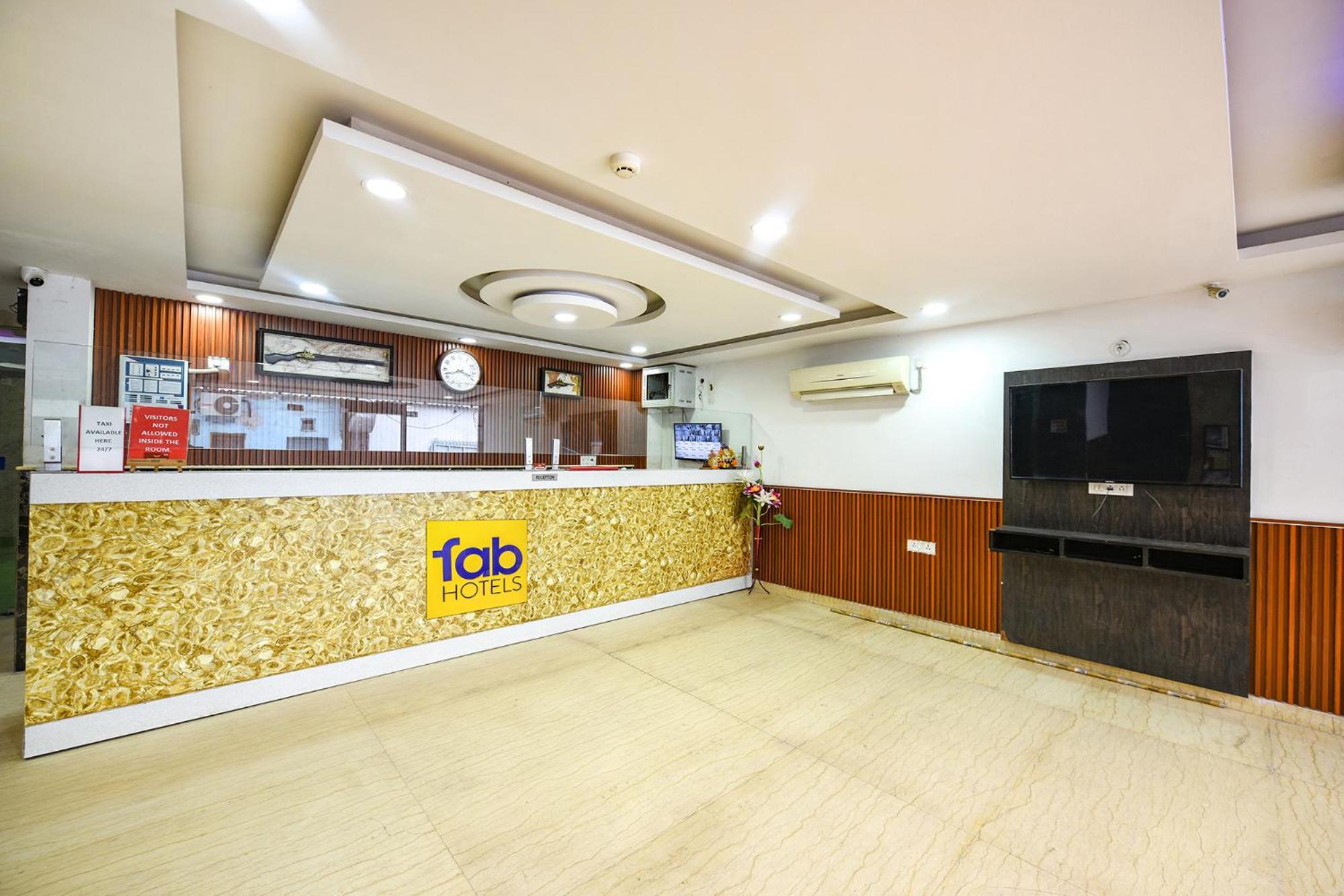 Fabhotel Belwood Near Igi Airport นิวเดลี ภายนอก รูปภาพ